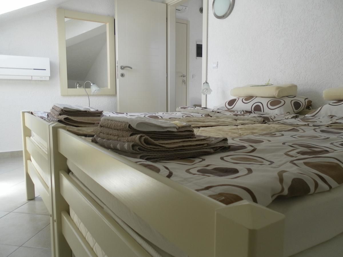 Апартаменты Apartments David Пераст